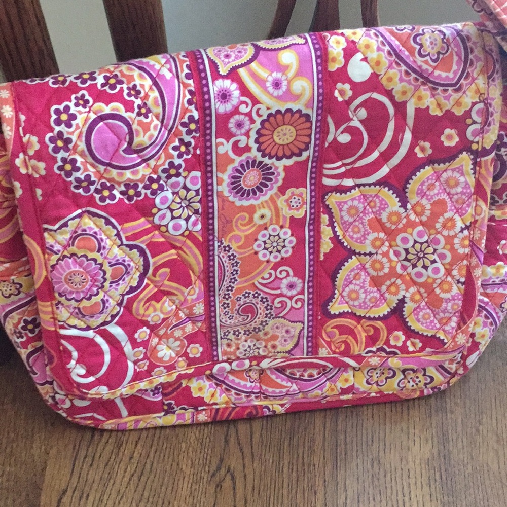 NWOT Raspberry Fizz (Retired) Vera Bradley